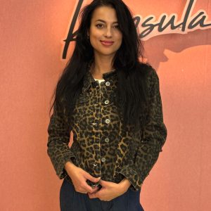 Jeans jakna z živalskim potiskom